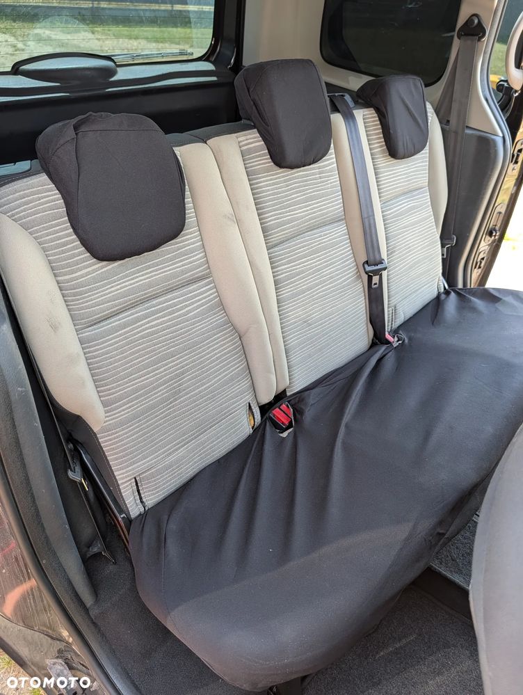 Renault Kangoo 1.6 16V 105 Expression - 13