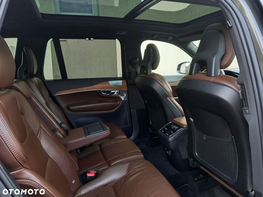 Volvo XC 90 D5 AWD Inscription 7os - 21