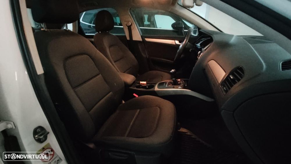 Audi A4 2.0 TDI Business Line Advance - 8