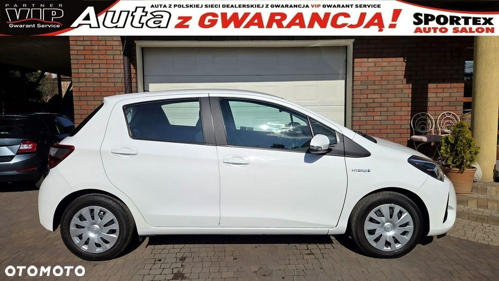 Toyota Yaris Hybrid 100 Premium EU6 - 9