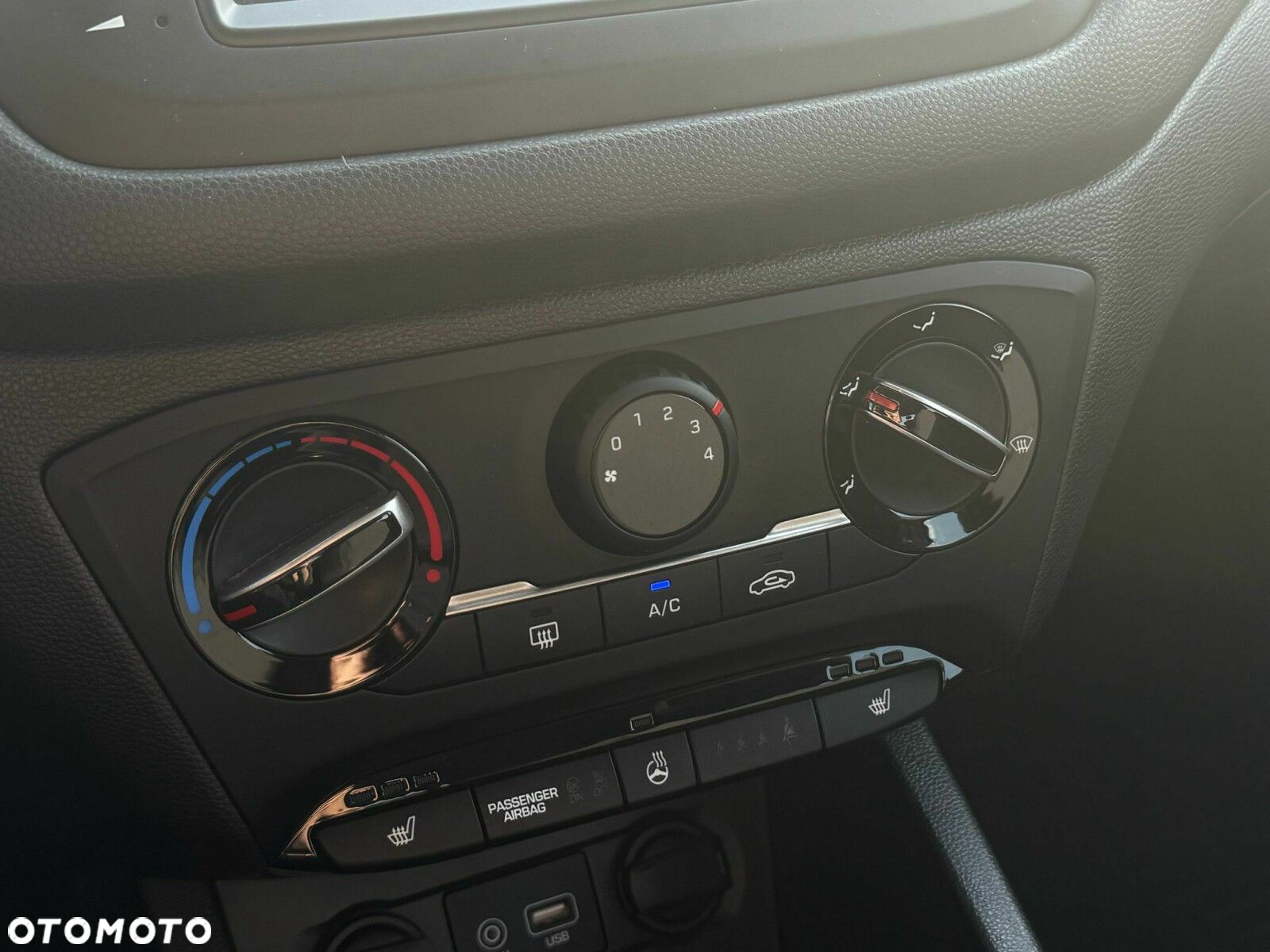 Hyundai i20 - 16