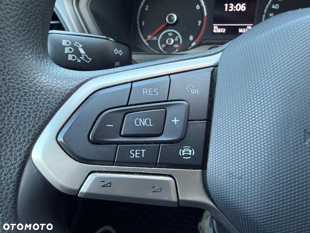 Volkswagen T-Cross - 10