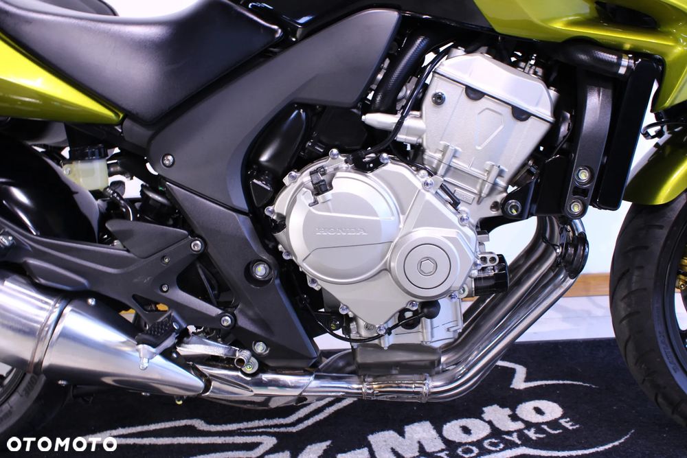 Honda CBF - 19