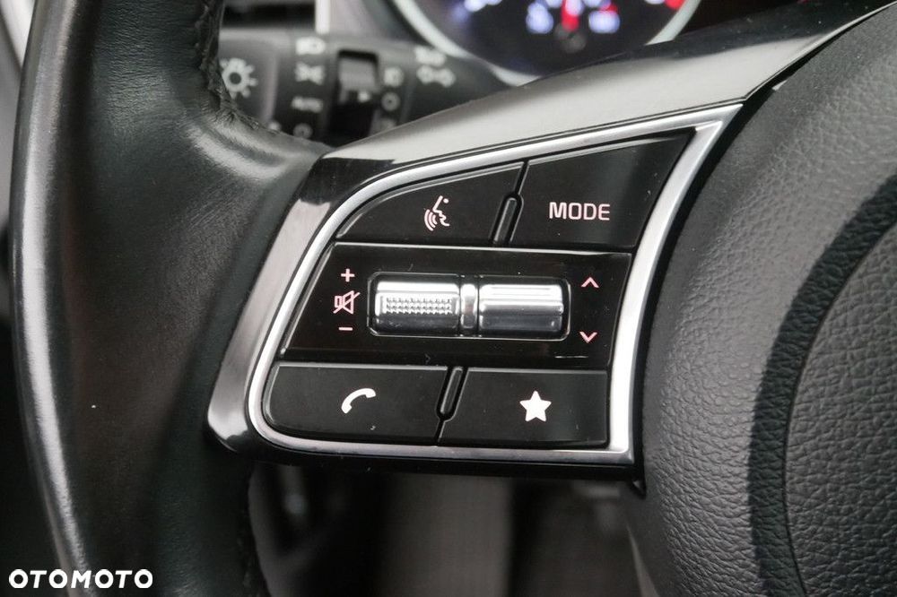 Kia Ceed 1.5 T-GDI M - 20