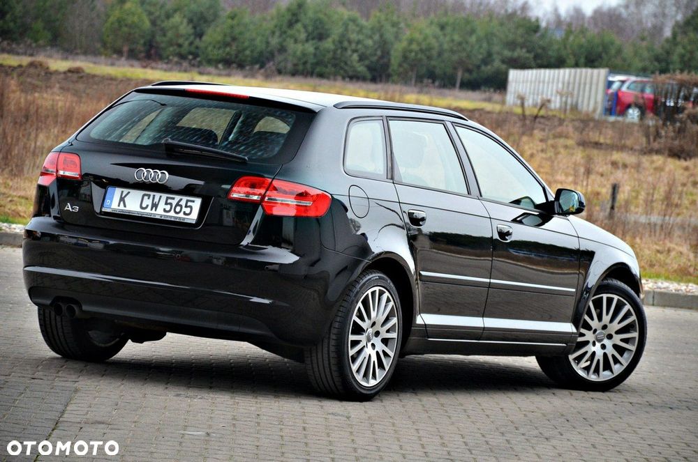 Audi A3 Sportback - 10