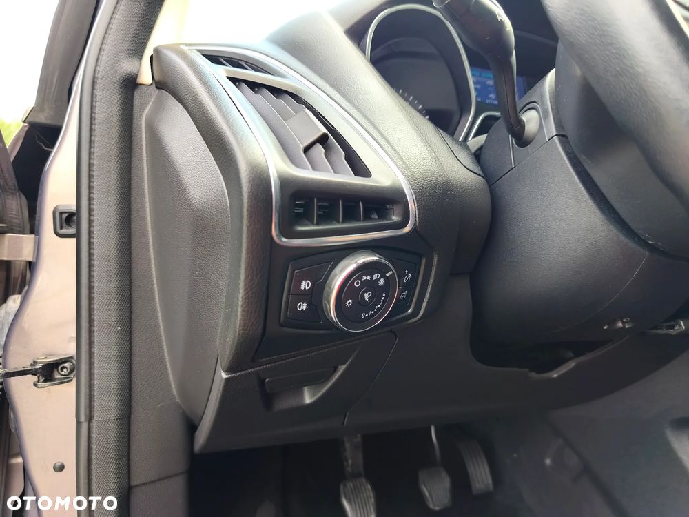 Ford Focus 1.0 EcoBoost Start-Stopp-System Titanium - 23