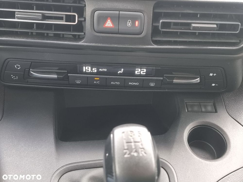 Peugeot Rifter 1.5 BlueHDI Active S&S - 32