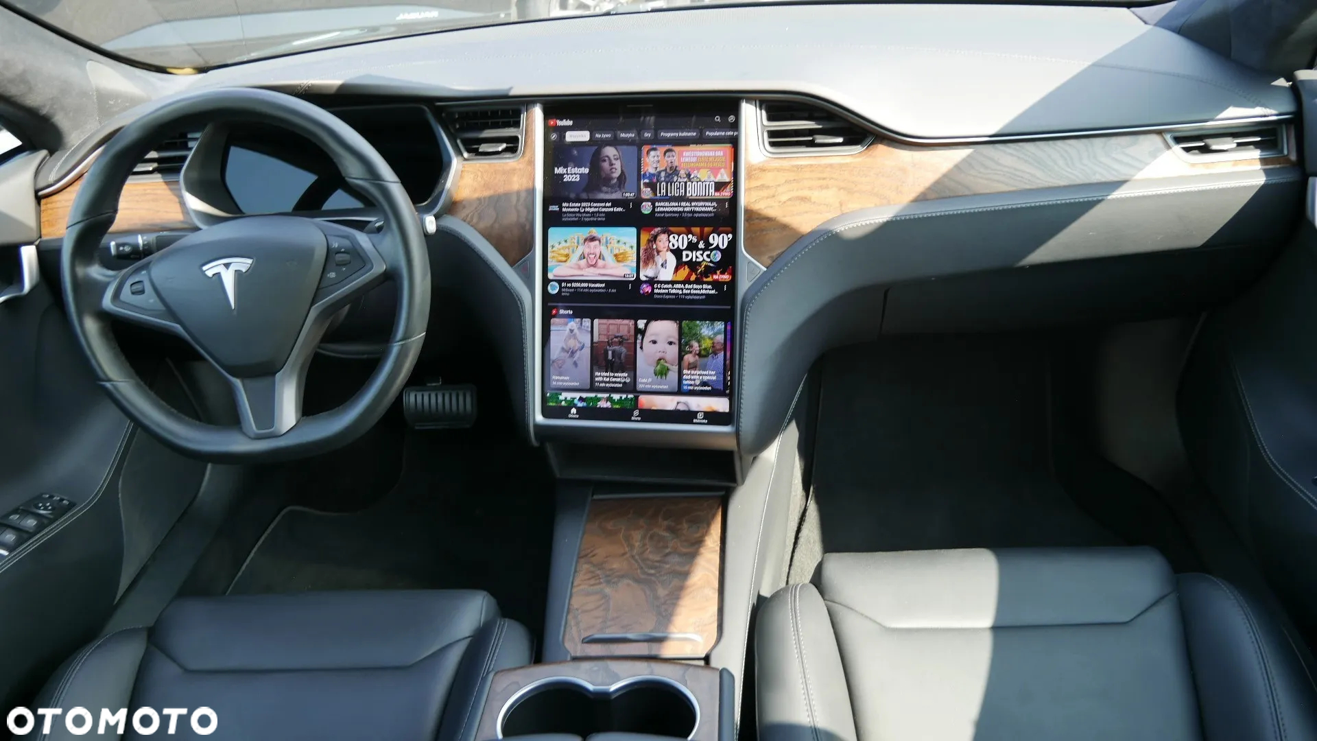 Tesla Model S Dual Motor Allradantrieb - 20