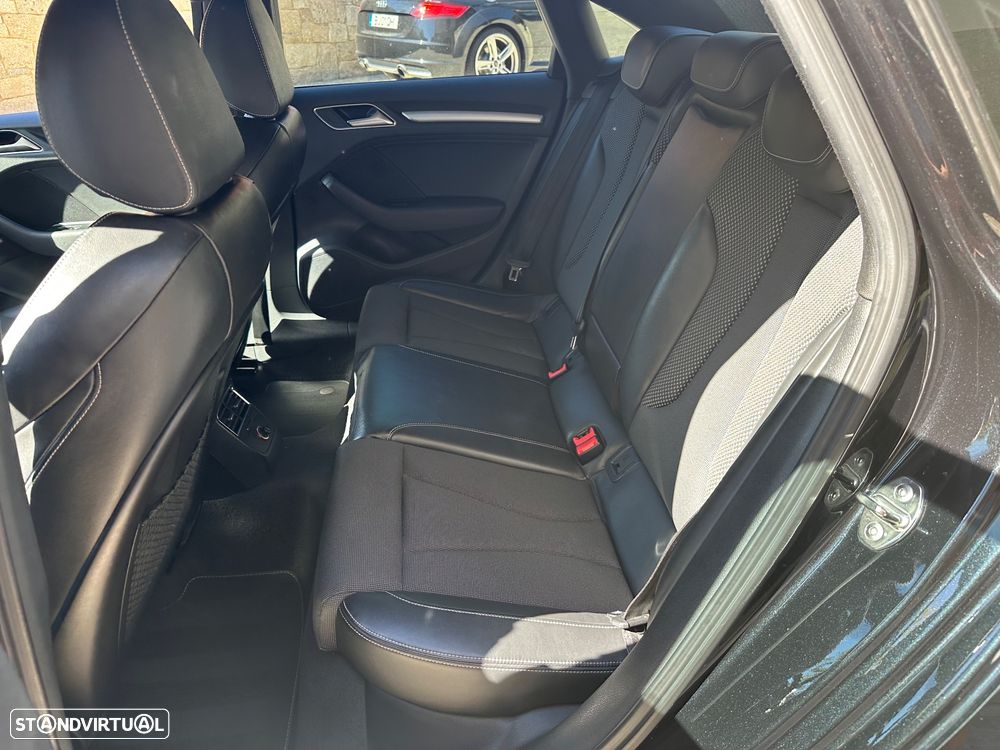 Audi A3 Limousine 2.0 TDI S-line - 21