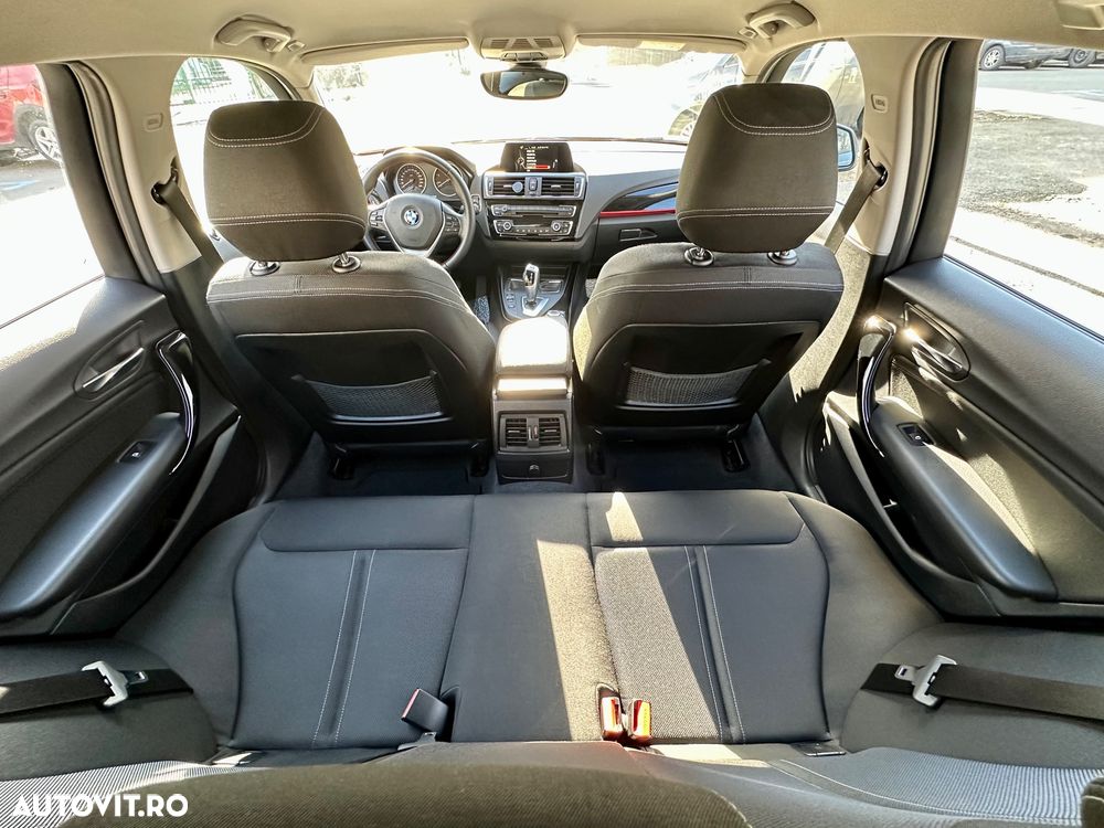 BMW Seria 1 120d Aut. Sport Line - 11