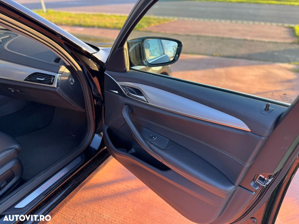 BMW Seria 5 520d Efficient Dynamics Edition Aut. Luxury Line - 7