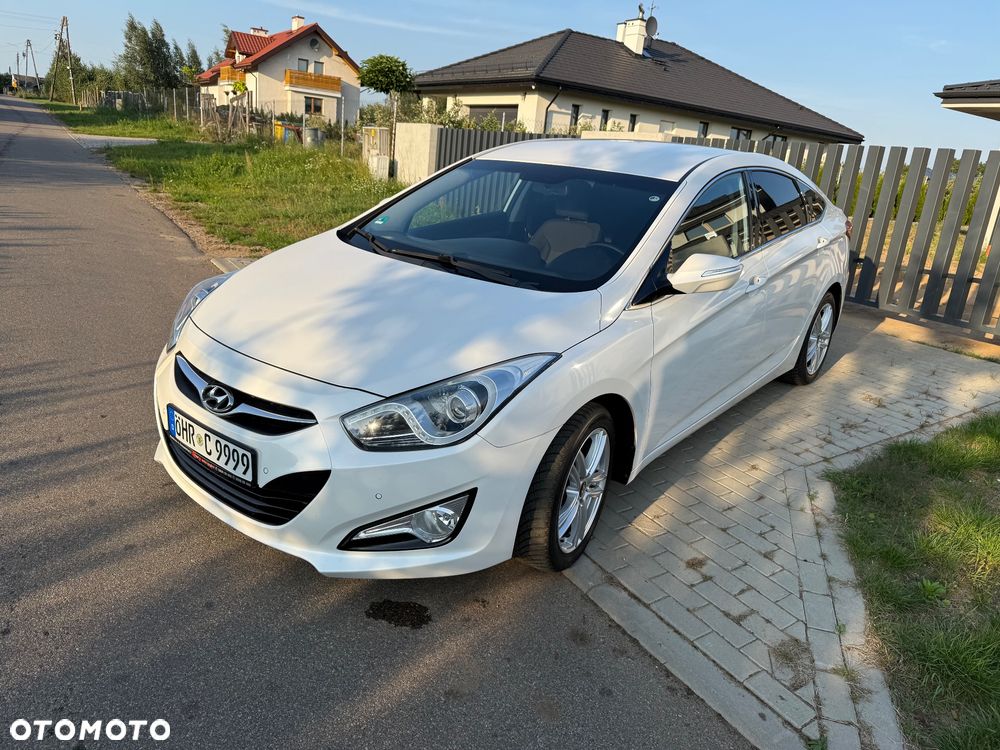Hyundai i40 1.6 GDI Comfort + - 17