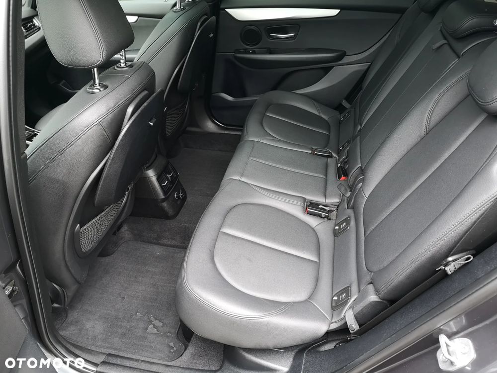 BMW Seria 2 218d GT M Sport - 27