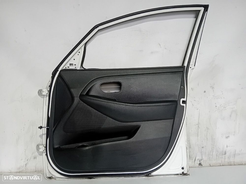 Porta frente direita KIA Carens IV - 3