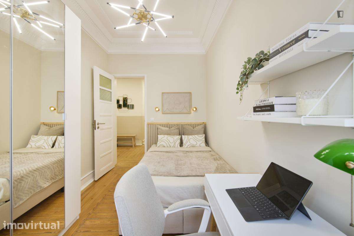 Quarto - localizado em Alameda Lisbon - Grande imagem: 5/46