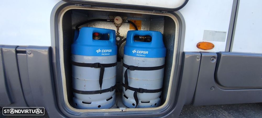 Burstner Aviano I684 (Bat. Lítio) - 16