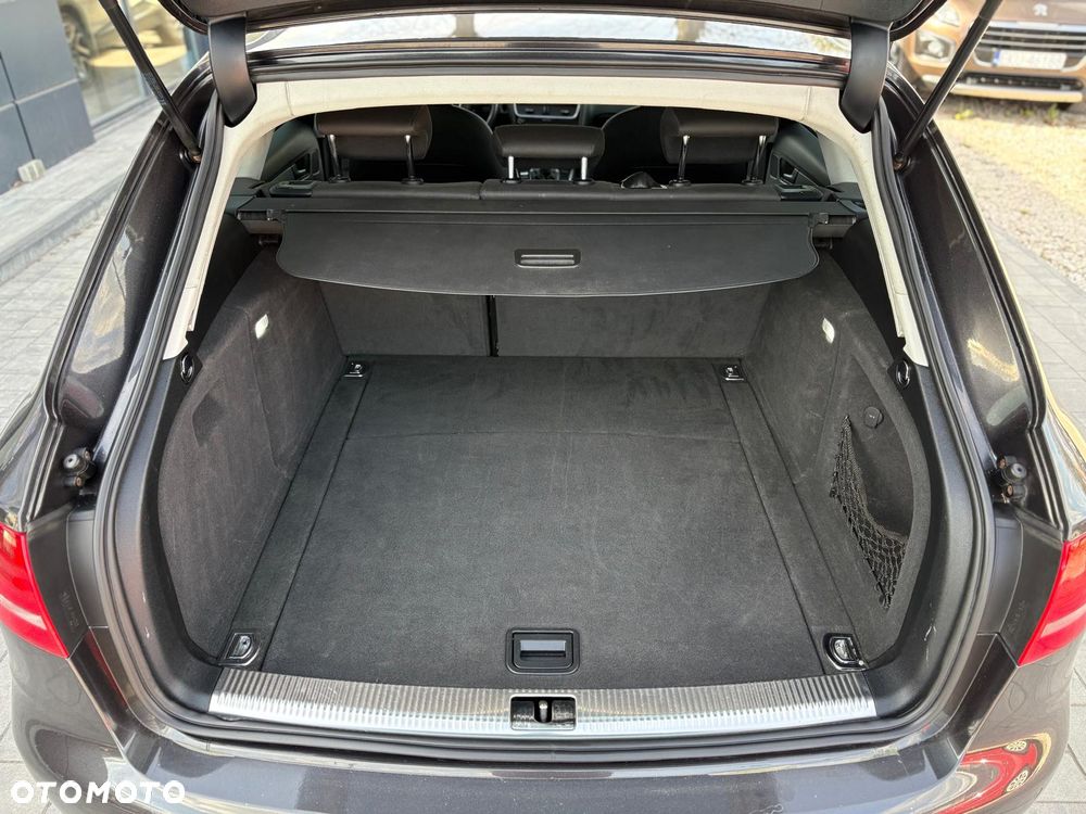 Audi A4 Avant 1.8 TFSI Limited Edition - 16