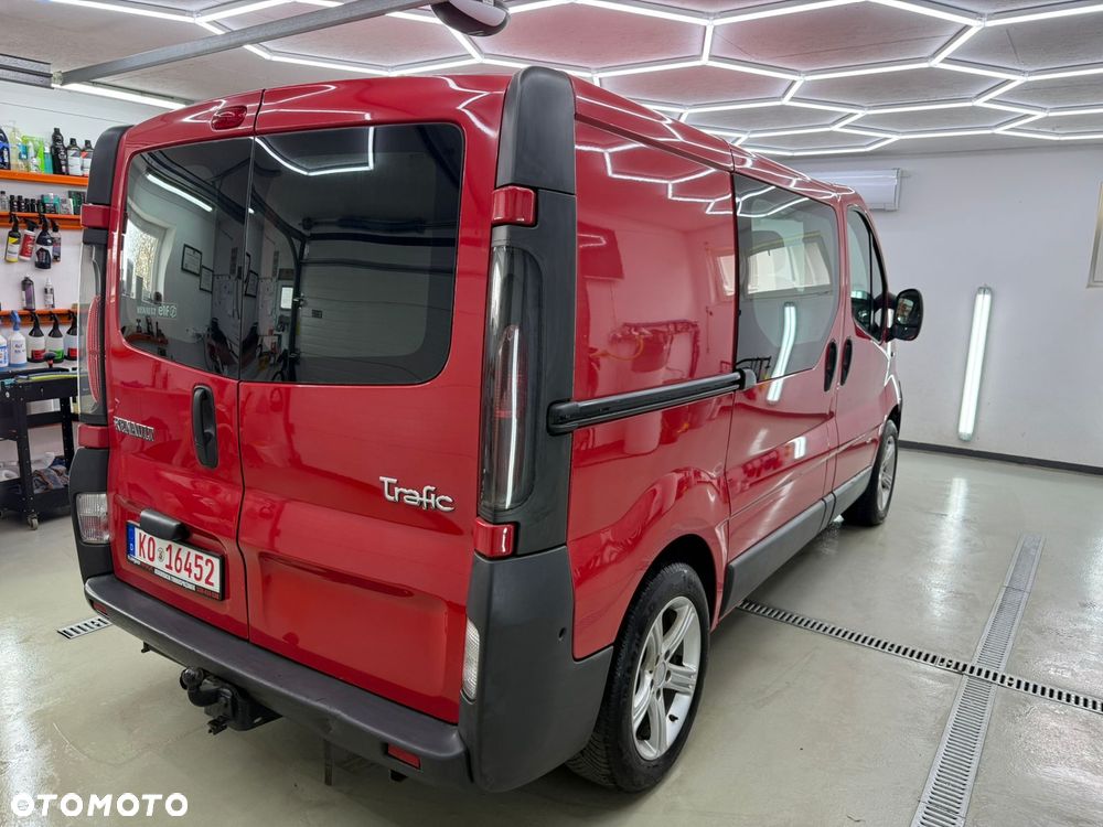 Renault Trafic - 10