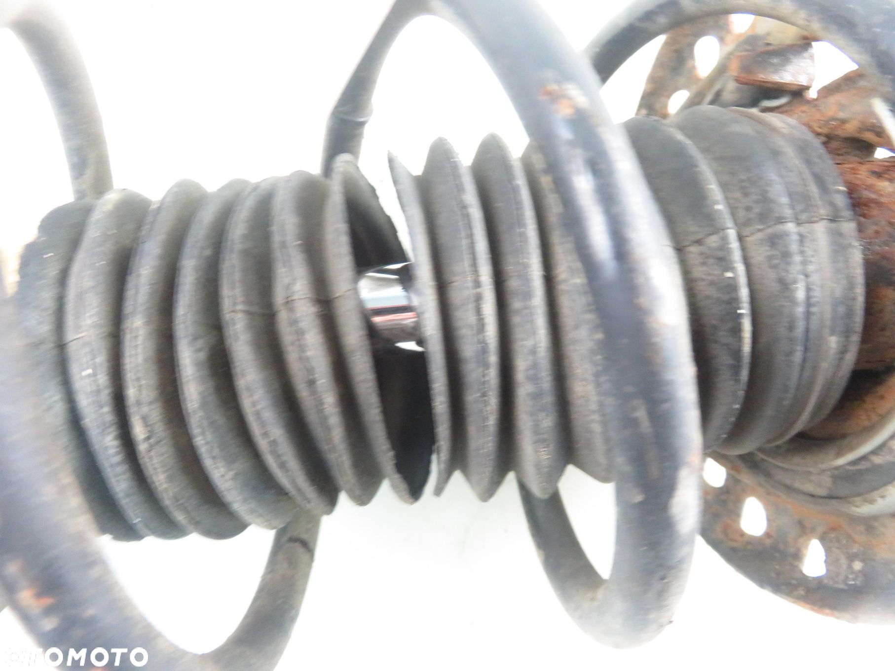 MCPERSON PRAWY PRZEDNI RENAULT CLIO III 1.2 16V TCE - D4F 786 - 5
