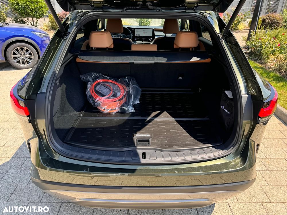 Lexus Seria RX 450h+ E-Four PHEV Executive - 29