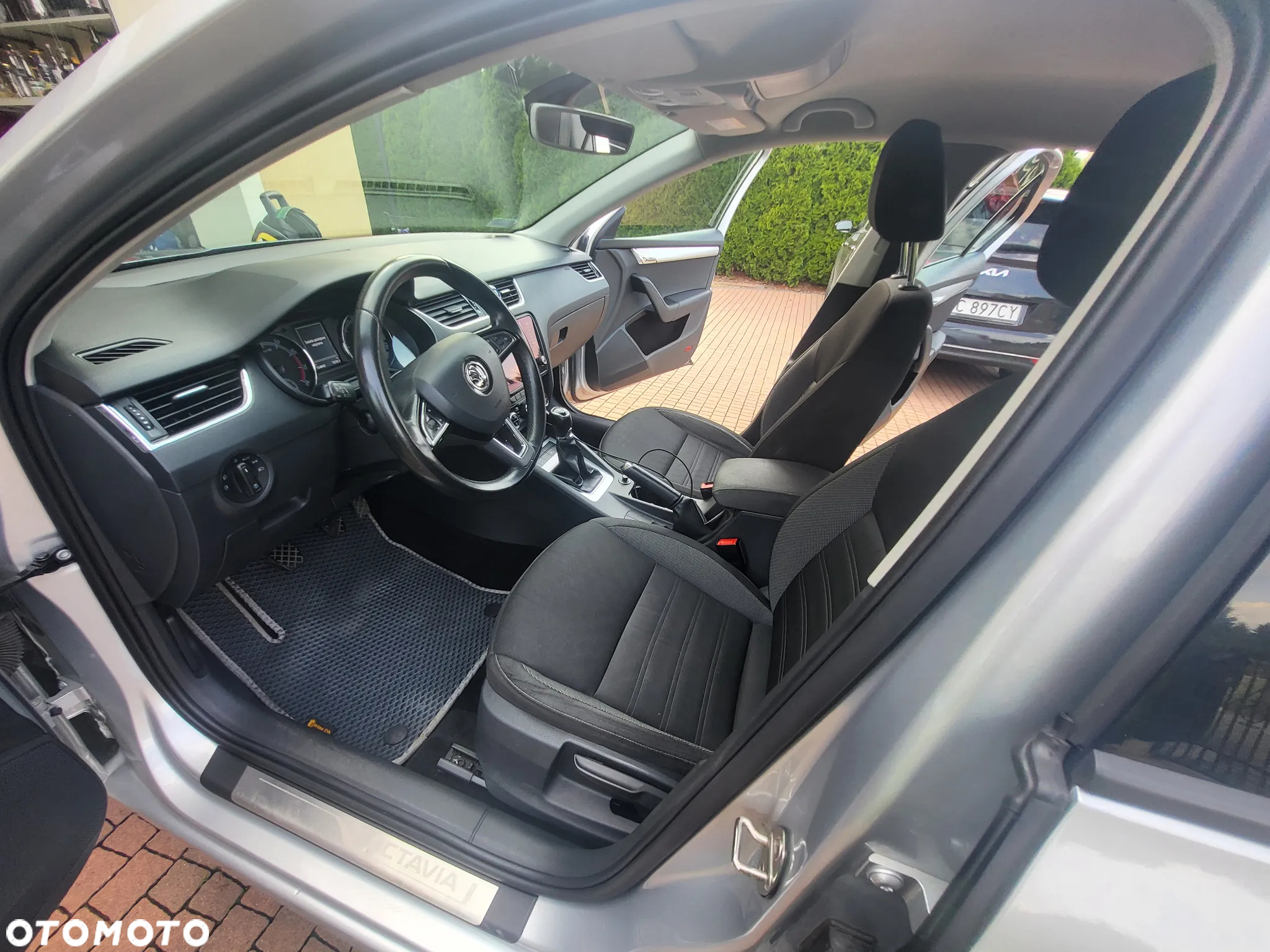 Skoda Octavia 1.4 TSI Business - 16