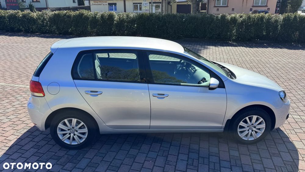 Volkswagen Golf 1.6 Edition - 16