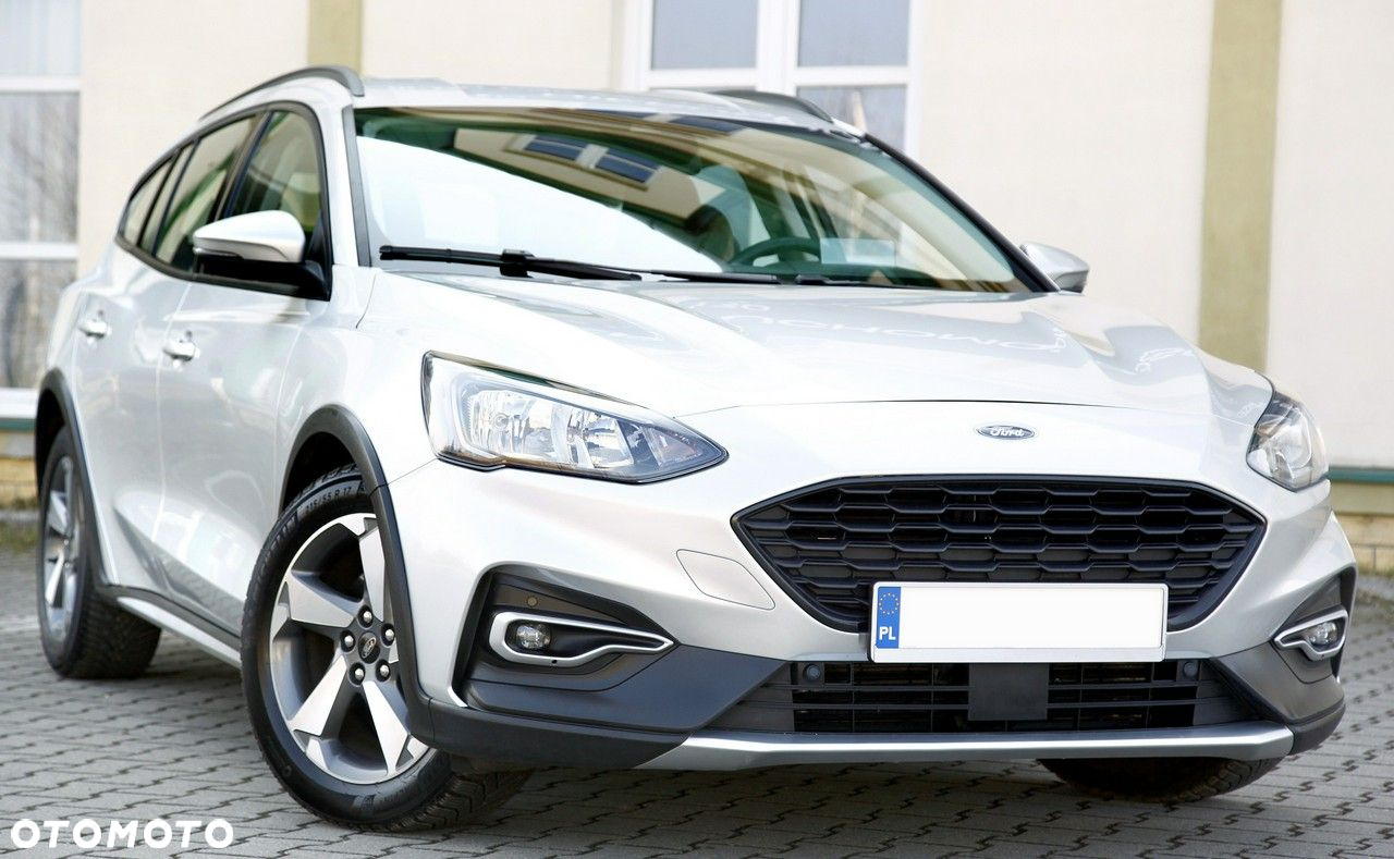Ford Focus Turnier 1.5 EcoBlue Start-Stopp-System TITANIUM DESIGN - 14