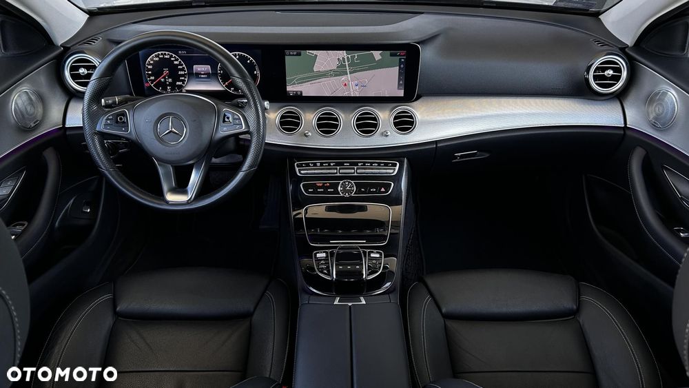 Mercedes-Benz Klasa E 350 BlueTEC 9G-TRONIC Avantgarde - 21