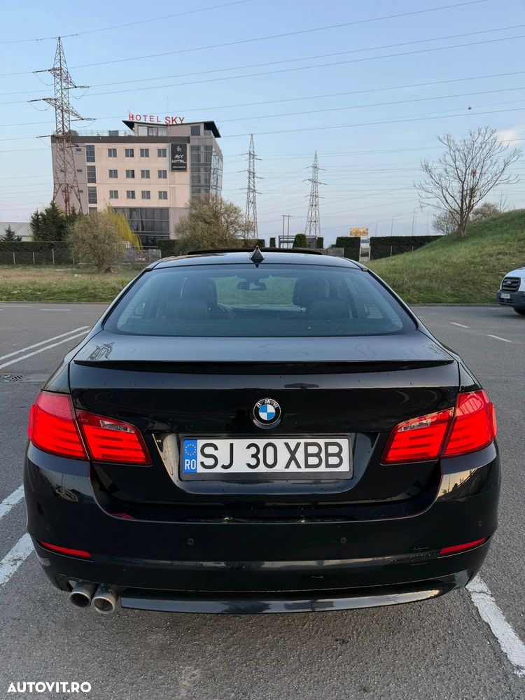 BMW Seria 5 520d Aut. - 4