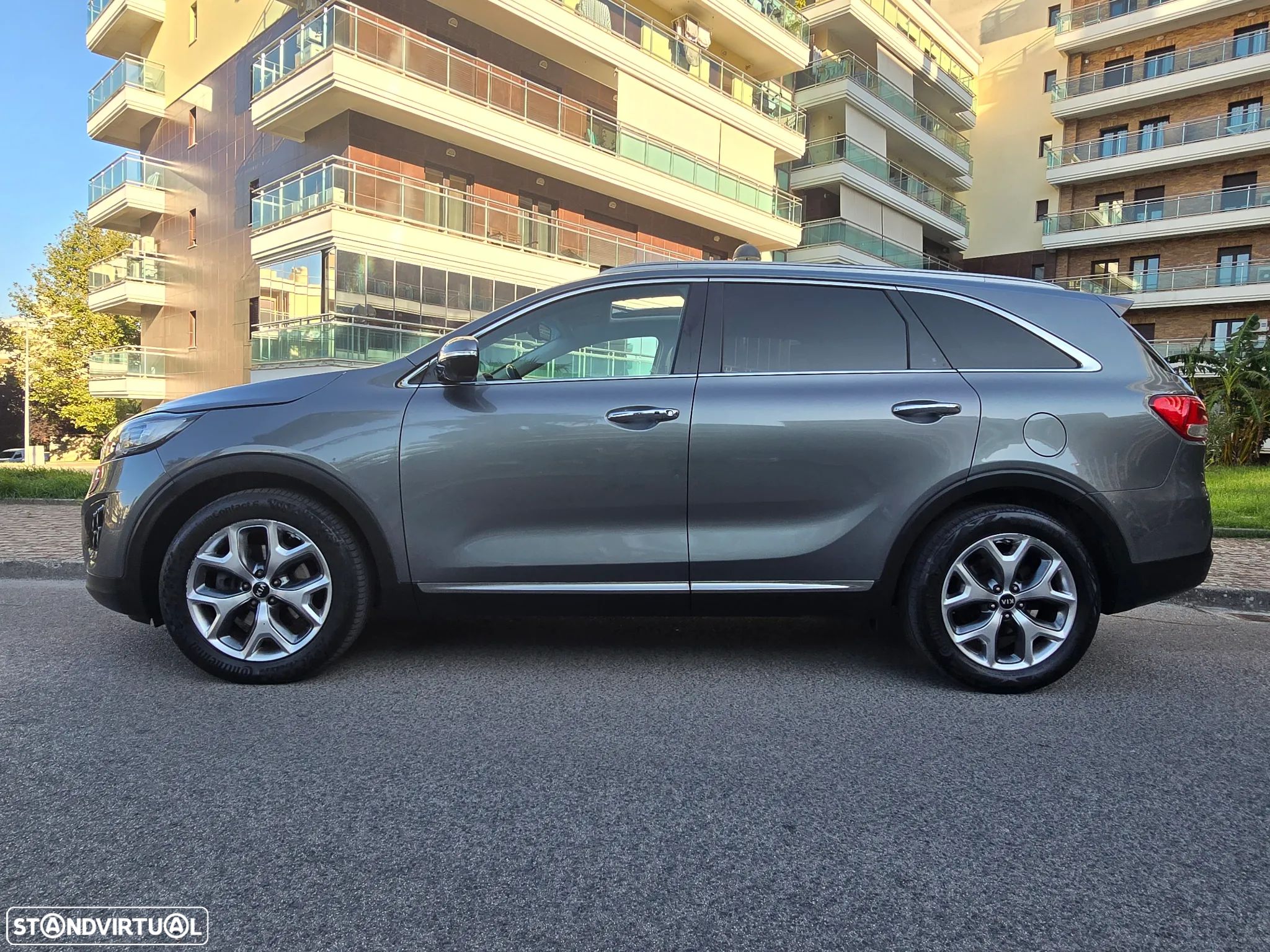 Kia Sorento 2.2 CRDi TX TOP Aut. - 1