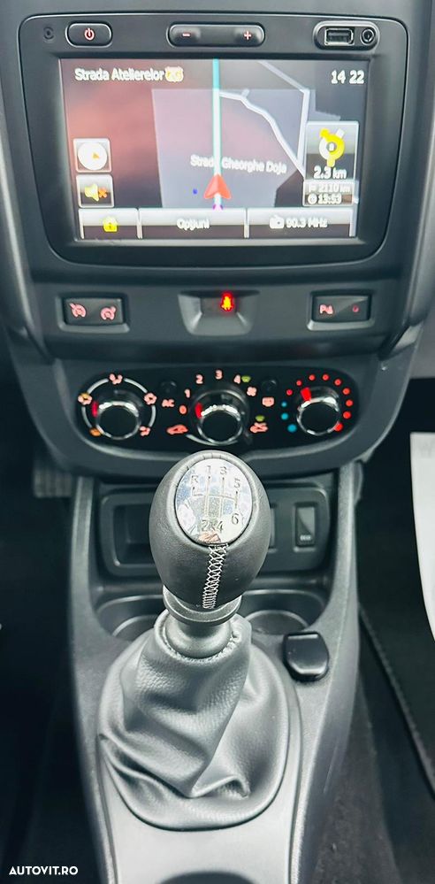 Dacia Duster 1.2 TCe 4x2 Laureate - 23