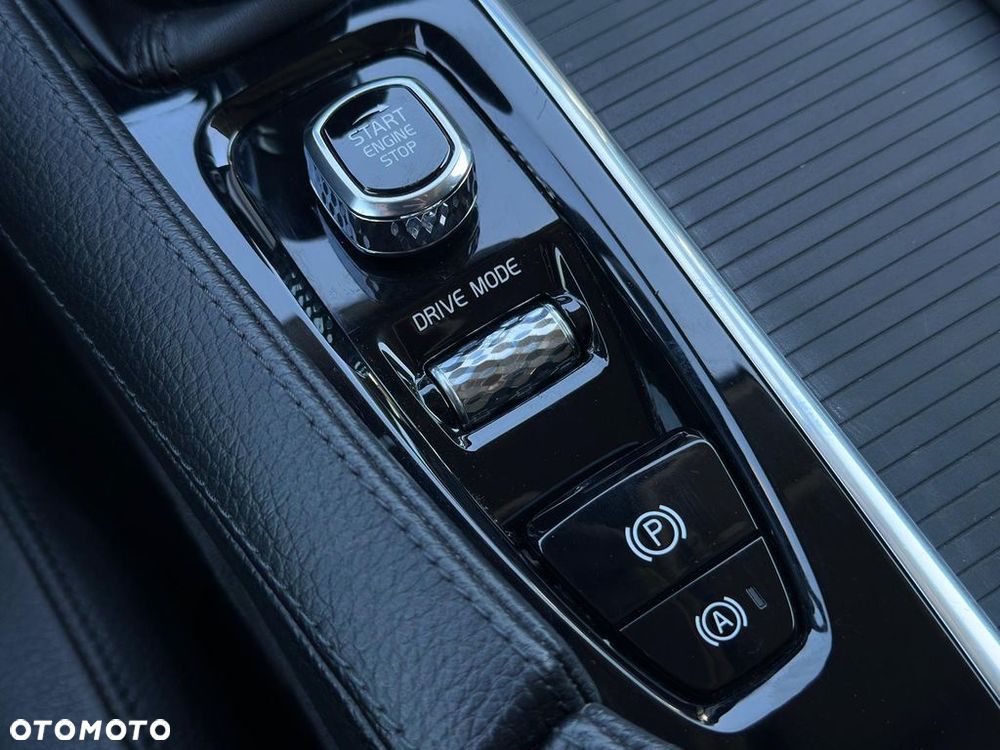 Volvo S90 - 18