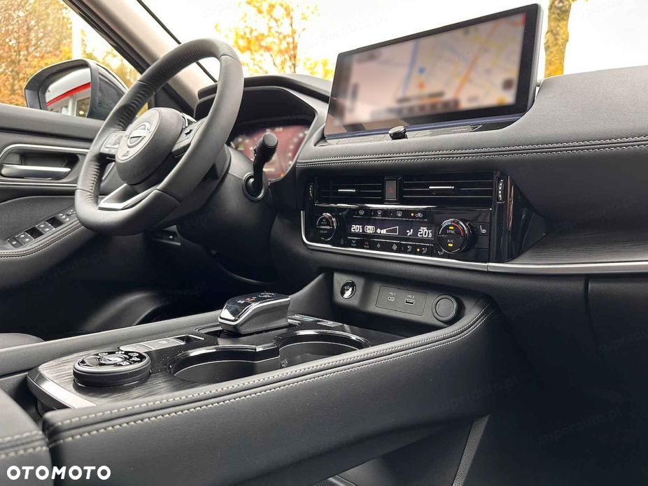 Nissan X-Trail - 10