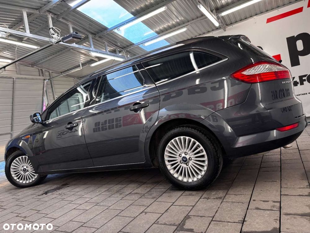 Ford Mondeo - 12
