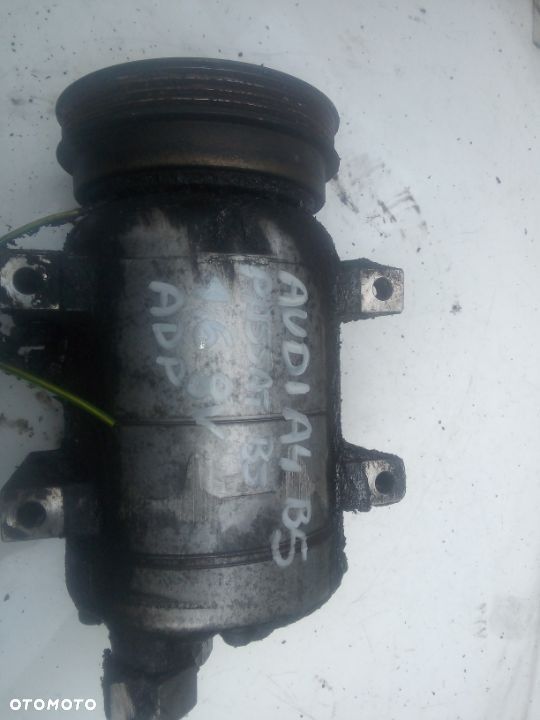 Audi A4 B5 Passat 1,6 8V sprężarka klimatyzacji ARM ADP - 2