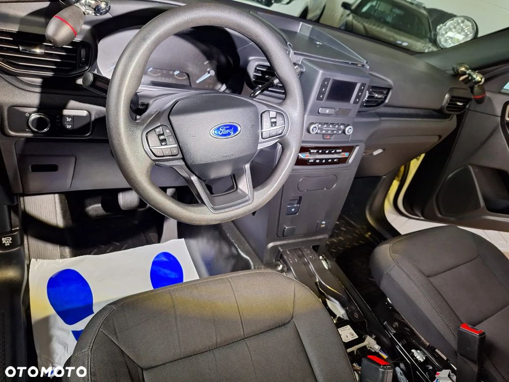 Ford Explorer - 9