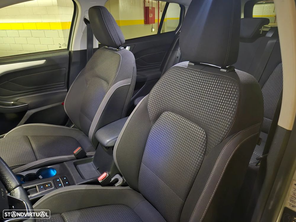 Ford Focus SW 1.5 EcoBlue S&S Aut. TITANIUM - 33