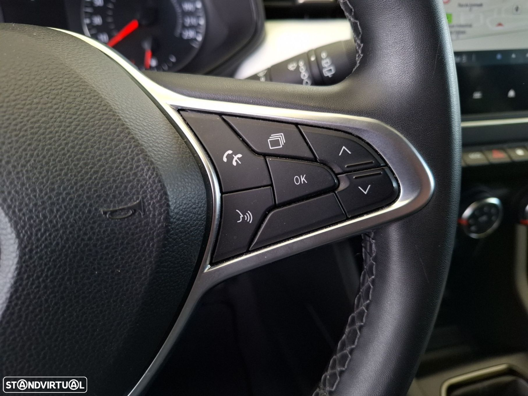 Renault Clio 1.0 TCe Evolution Bi-Fuel - 17