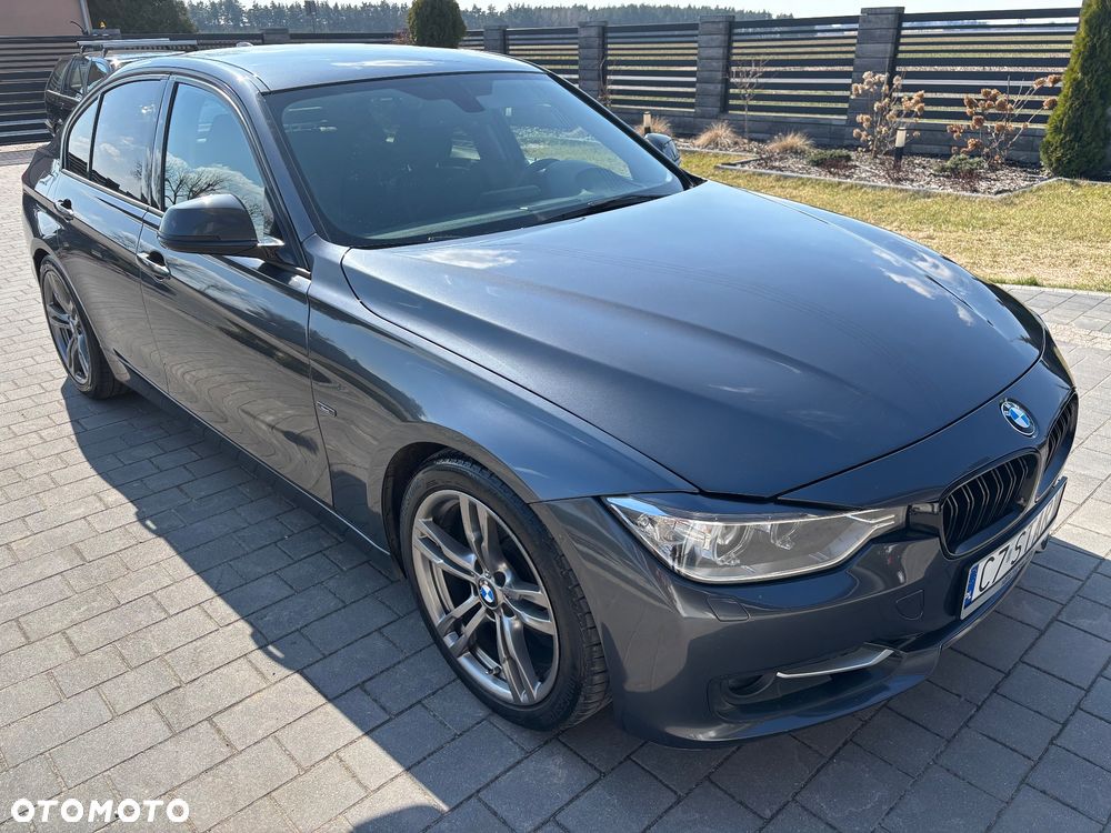 BMW Seria 3 318d Sport Line - 2