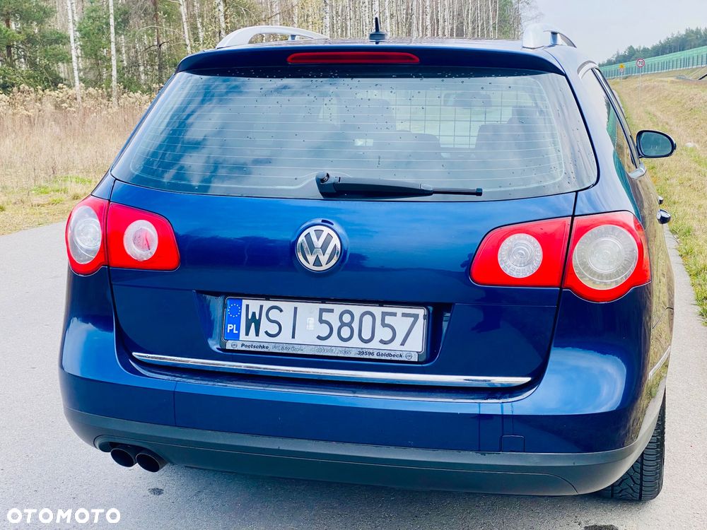 Volkswagen Passat 2.0 TDI Highline - 11