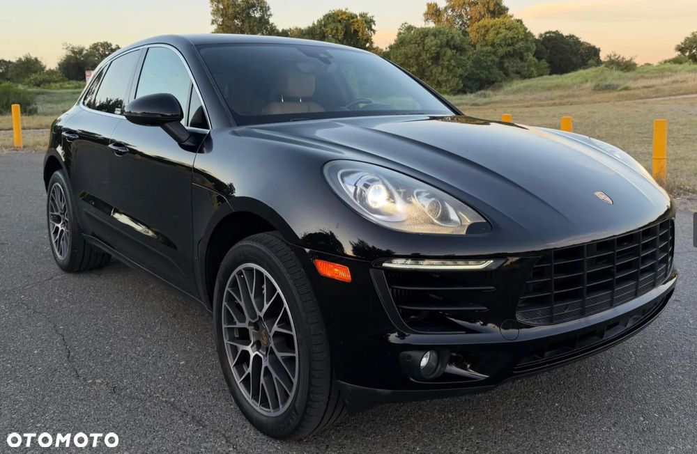 Porsche Macan - 2