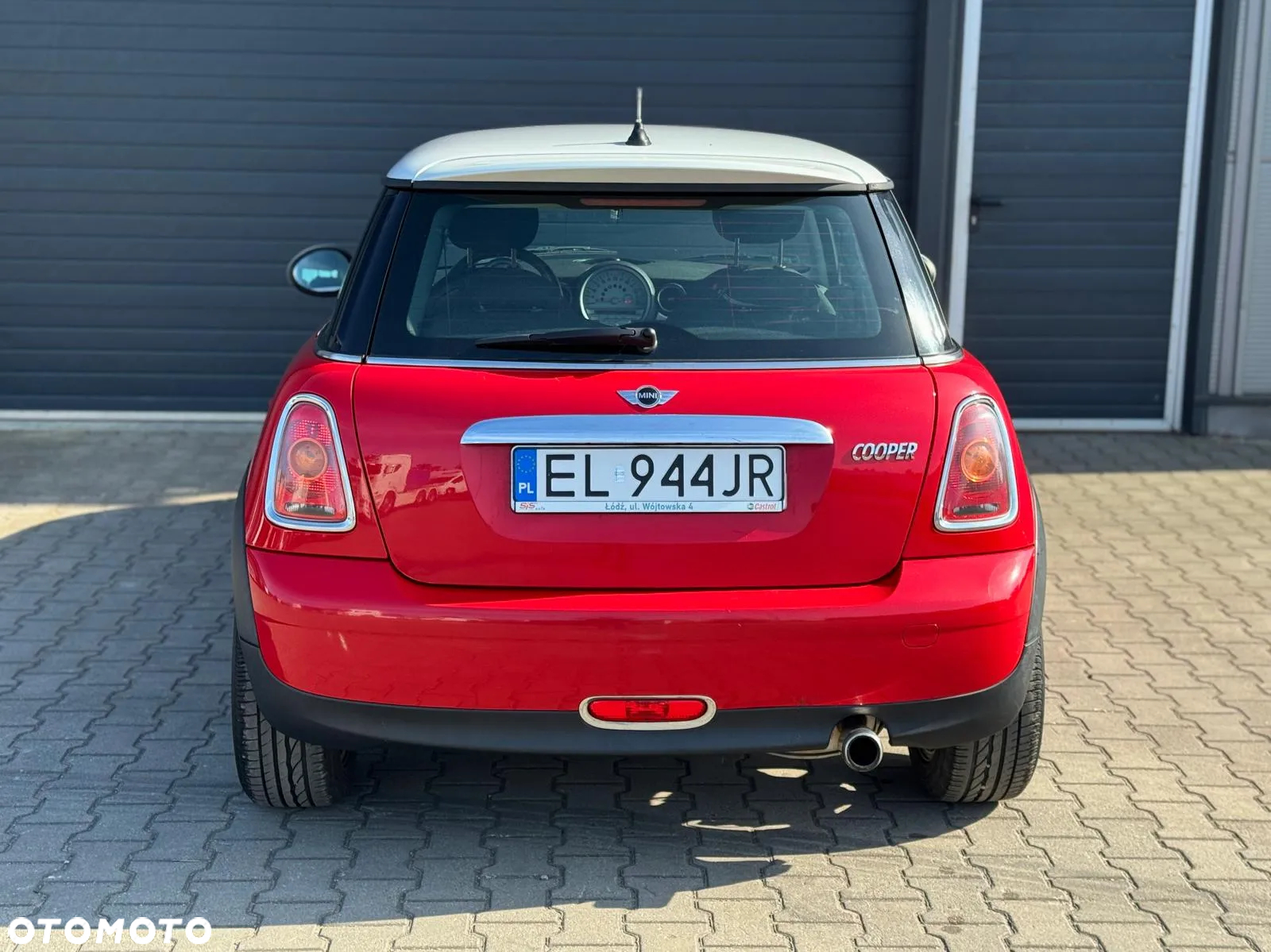 MINI Cooper Standard - 23