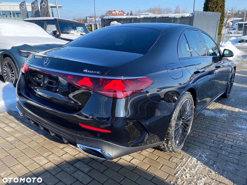 Mercedes-Benz Klasa E - 4