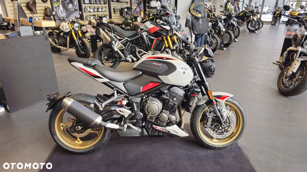 Triumph Trident - 2