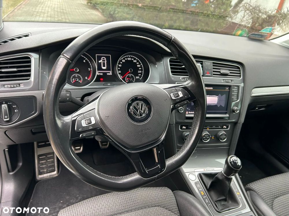 Volkswagen Golf Alltrack - 15