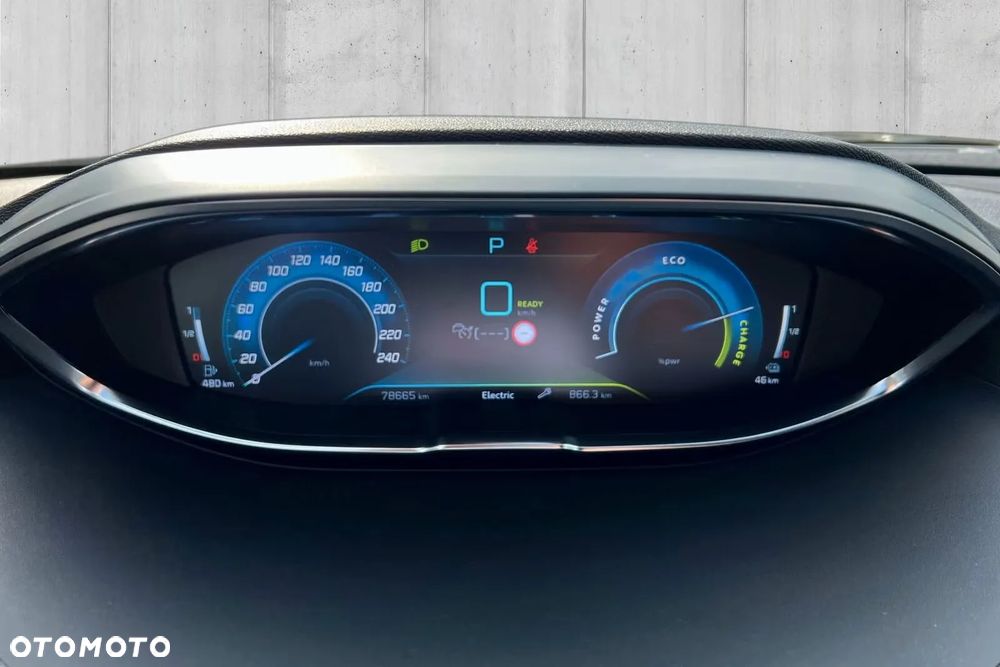 Peugeot 3008 1.6 PureTech HYbrid4 GT S&S EAT8 - 12