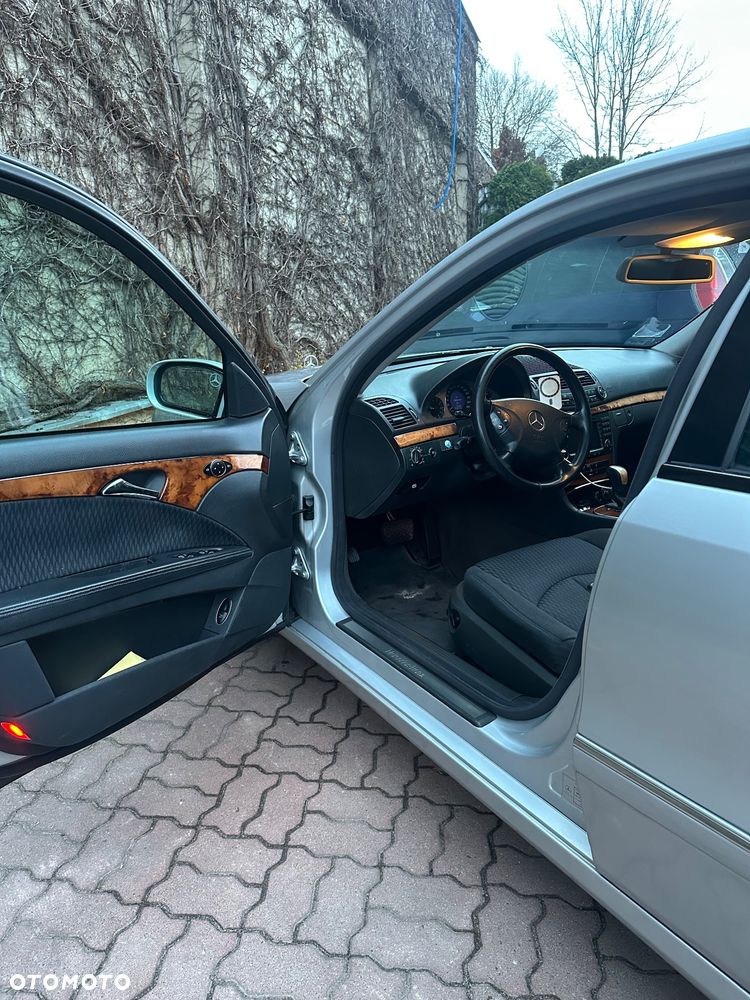 Mercedes-Benz Klasa E - 13