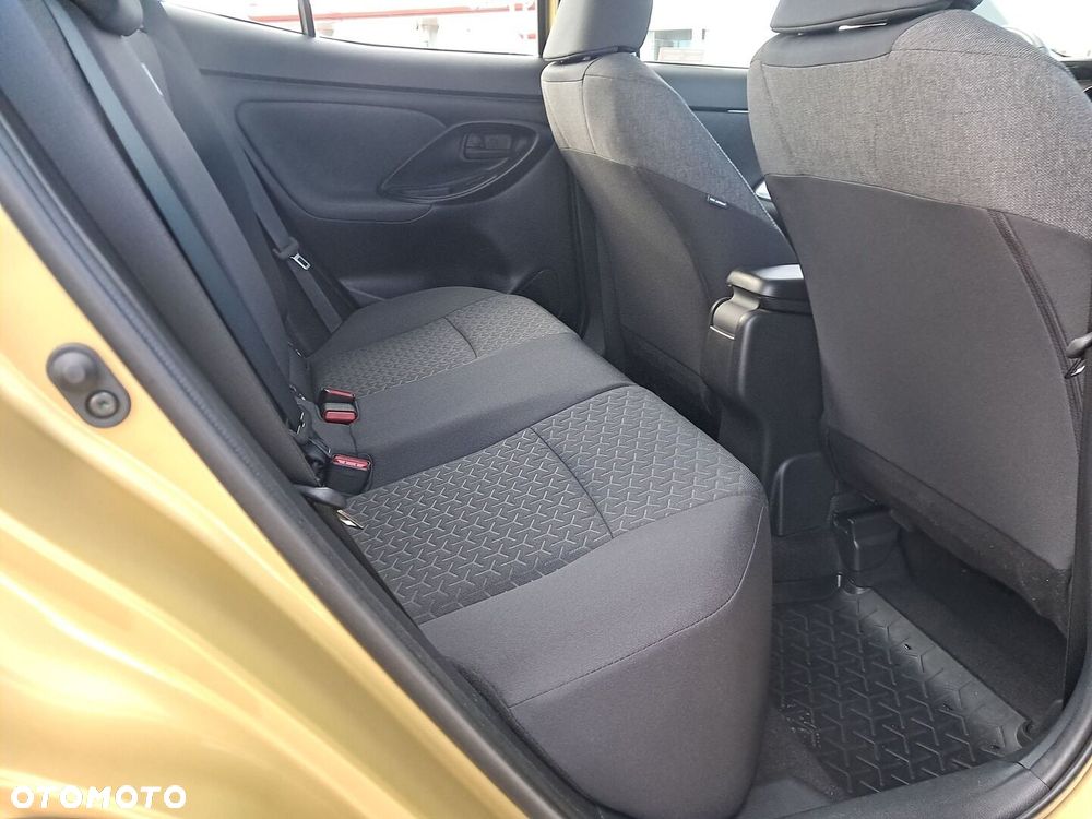 Toyota Yaris Cross 1.5 Comfort CVT - 14