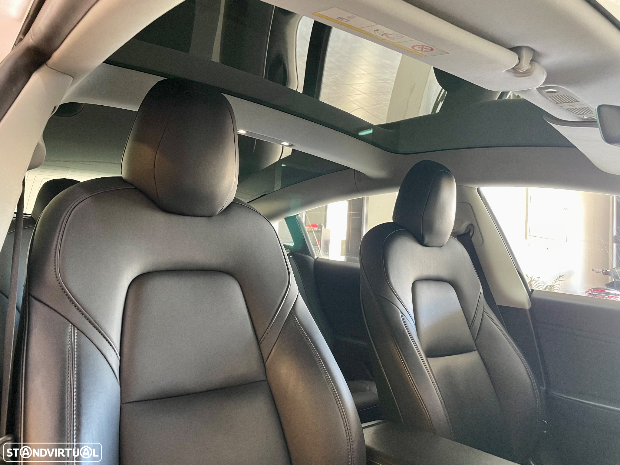 Tesla Model 3 Long-Range Dual Motor AWD - 34