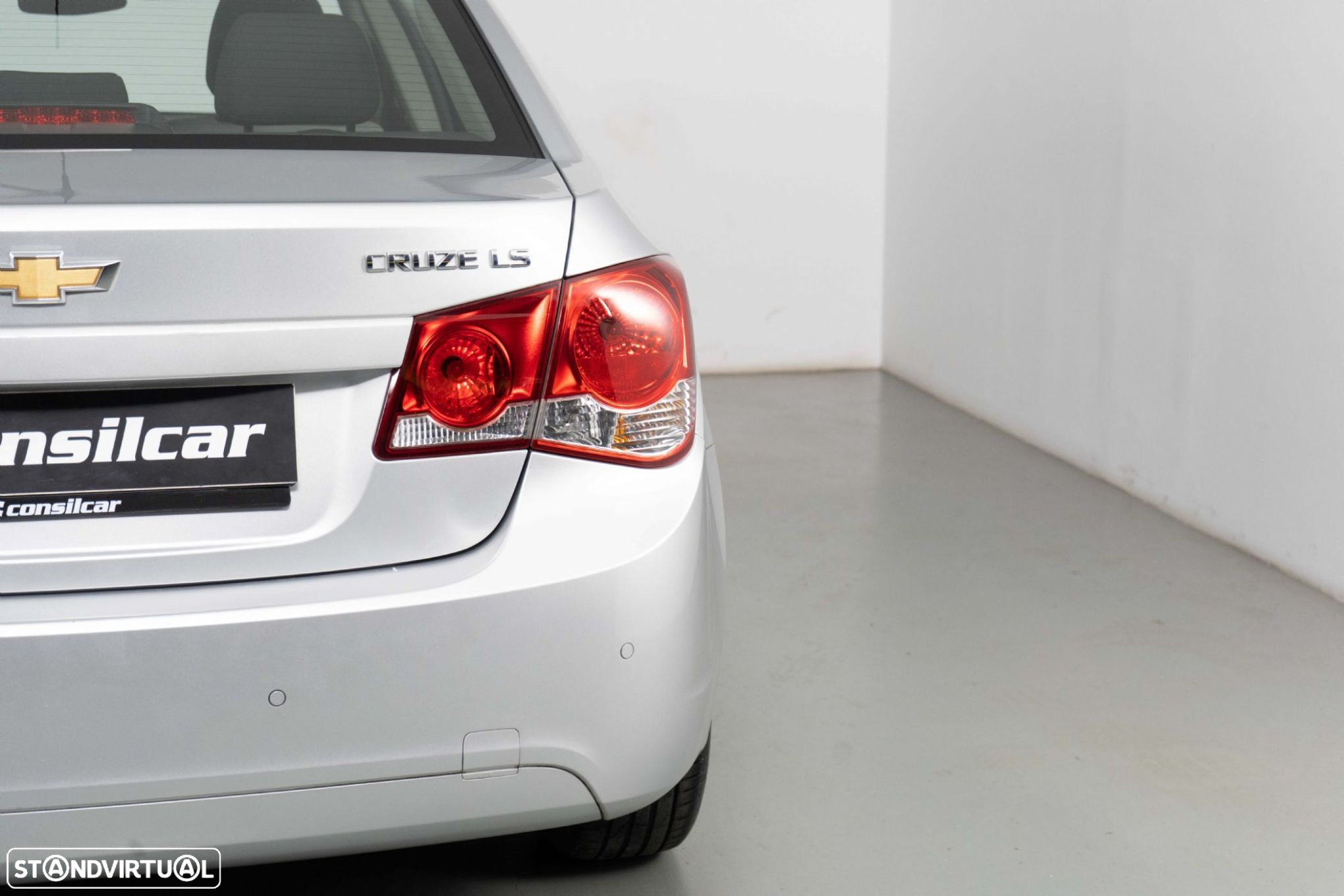 Chevrolet Cruze 1.6 LS - 13